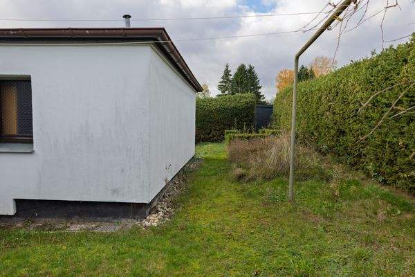 Garten hinter dem Haus