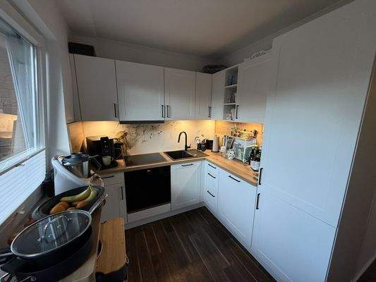 Küche m. Zugang Terrasse