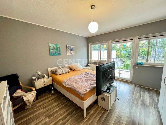 Schlafbereich mit Balkonzugang