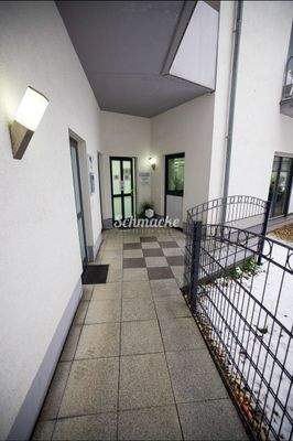 Eingangsbereich Praxis und Gemeinschaftsbüro 1.OG