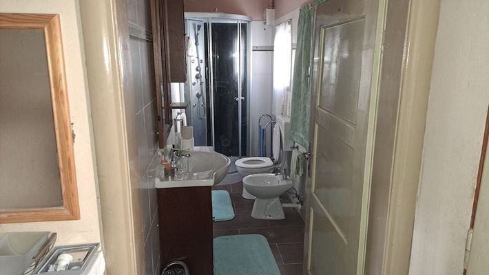 Toiletten im ersten Stock.jpg