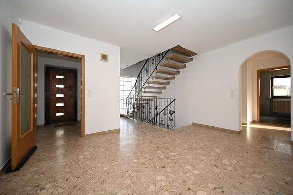 Große Eingangsdiele