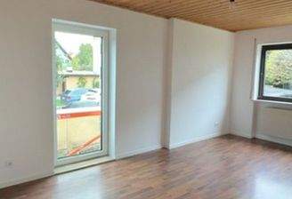 Türe zum Privatgarten 