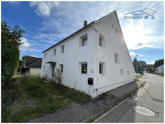 Zufahrt/Eingangsbereich