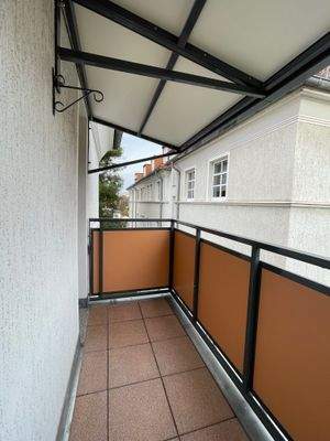 2 - Balkon Rückseite