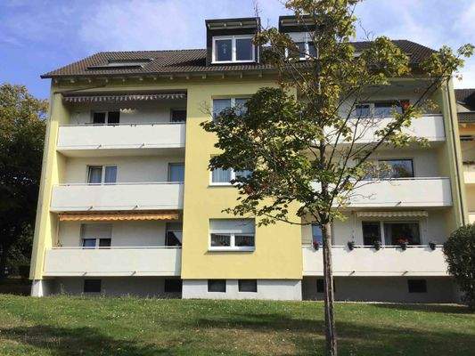 Gebäude Rückseite mit Blick auf die Balkone