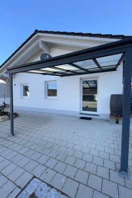 überdachte Terrasse