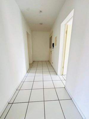 WhatsApp Image 2025-10-20 at 13.09.22(6)