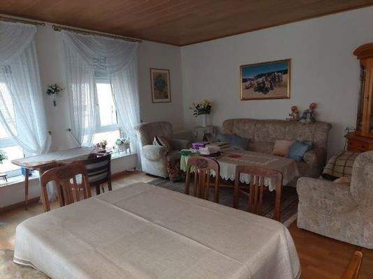 2. Wohnzimmer