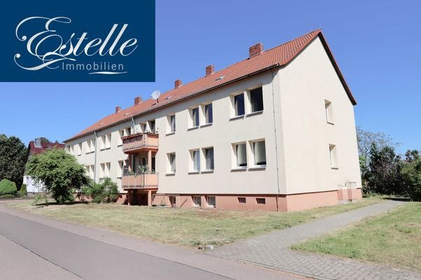 Haus straßenseitig rechts
