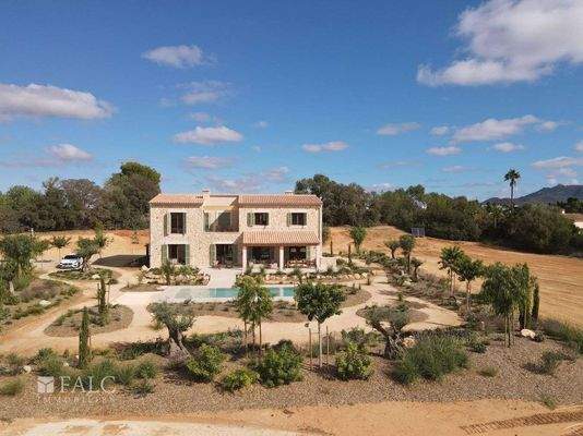 WhatsApp Image 2024-10-14 at 20.47.40