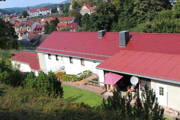 8 Gebäuderückansicht.JPG