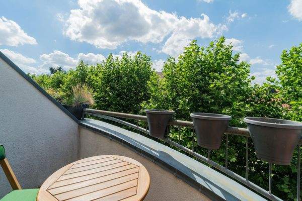 Balkon mit Blick ins Grüne