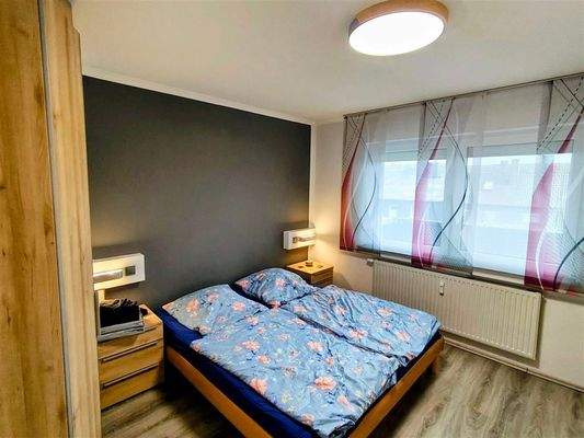 gut geschnittenes Schlafzimmer...