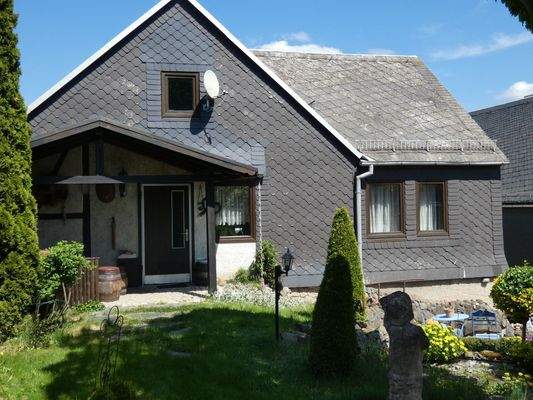 Ansicht Pension - Ausgang Ferienwohnung