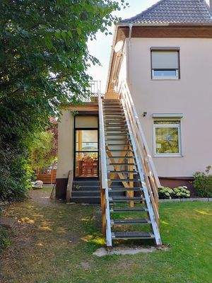 Treppe vom 1.OG in den Garten