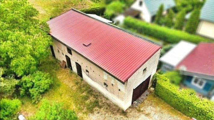 Remise mit Garage integriert