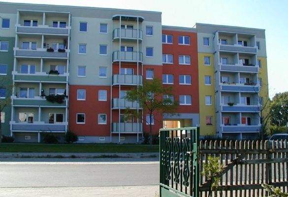 Ansicht Wohnblock direkt an C.-A.-Groeschke-Str.