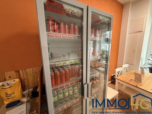 e8802291-5afd-4c08-af1e-033de8a87a72