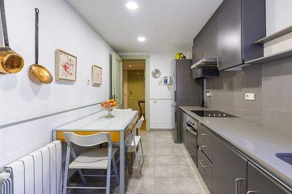 Wohnung zu verkaufen in Paseo Marítimo de Palma mit Schwimmbad, Garage und Meerblick