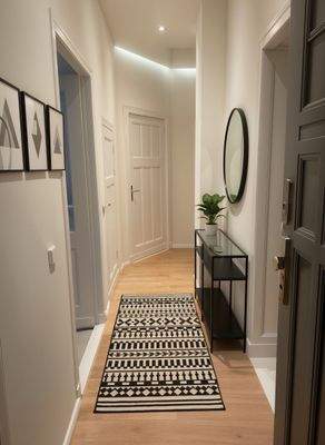 Wohnungsflur (KI generiert)