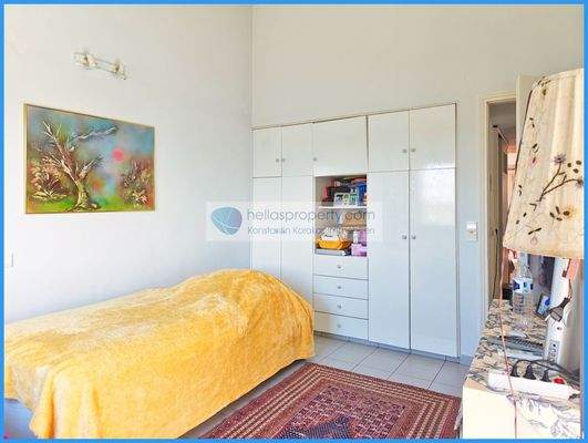 2715a8e3a15d4bb18dc88d50076bd064-original