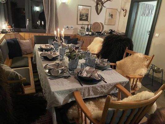 Esstisch für 10 Personen