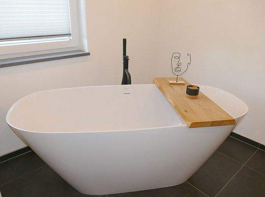 freistehende Badewanne OG