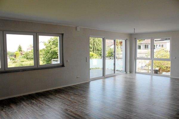 Wohnzimmer mit Essbereich