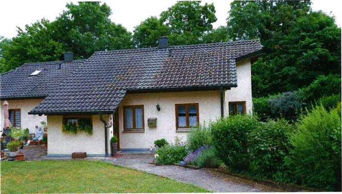 Frontbild 2tes Haus.jpg