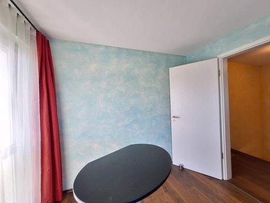 Arbeits-, Gäste-, Kinderzimmer DG