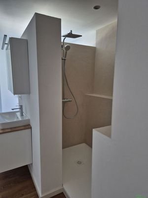Dusche