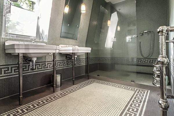 Badezimmer im Obergeschoss