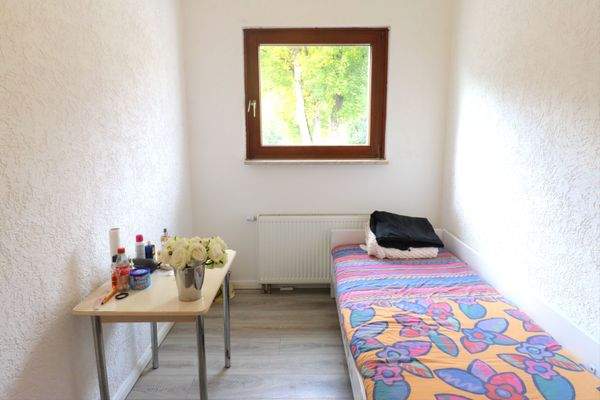 2. Schlafzimmer im 1. OG