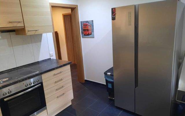 Küche 2 WG Zimmer in Stuttgart West möbliert mieten Wohnen auf Zeit.jpg