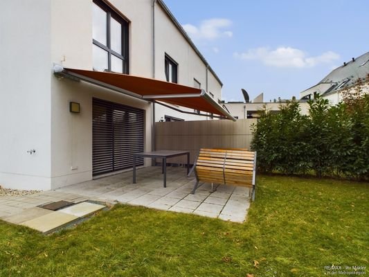 Terrasse mit Markise