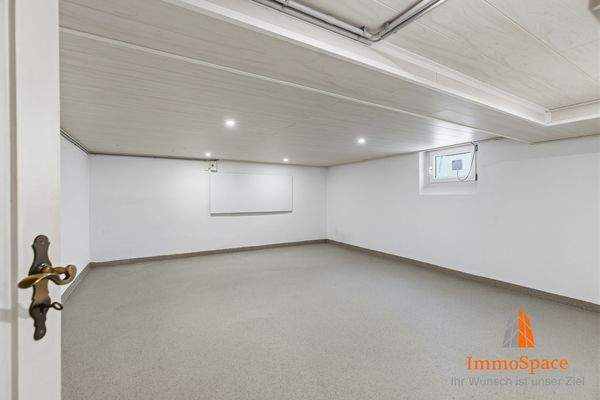 XL-Kellerraum zur individuellen Nutzung