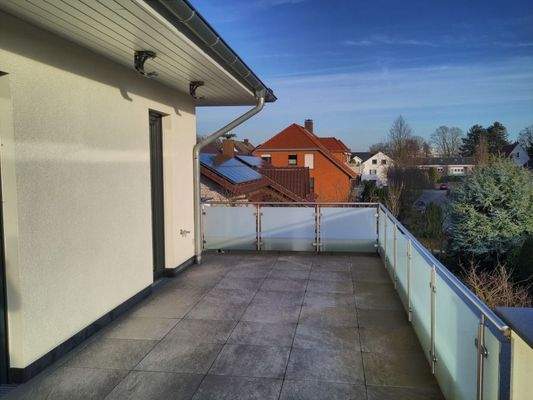 17 Balkon (S Blick O)