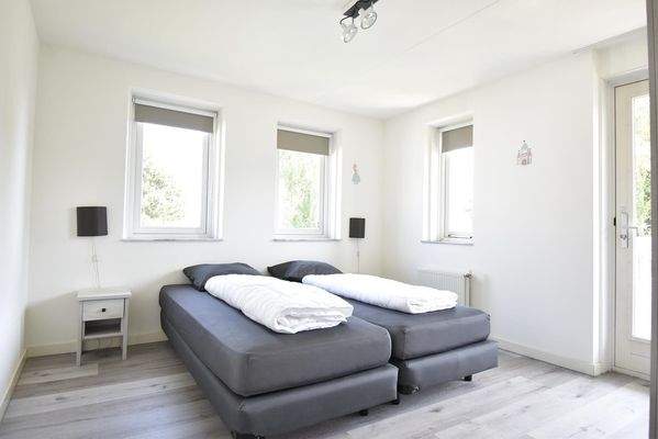 Freistehendes-Ferienhaus-auf-Cape-Helius-Hellevoetsluis017