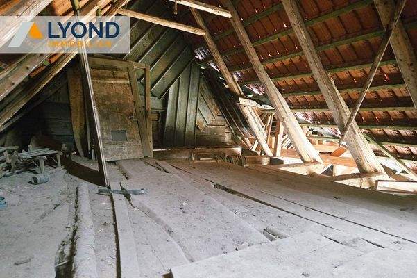 Nebengelass/Dachboden