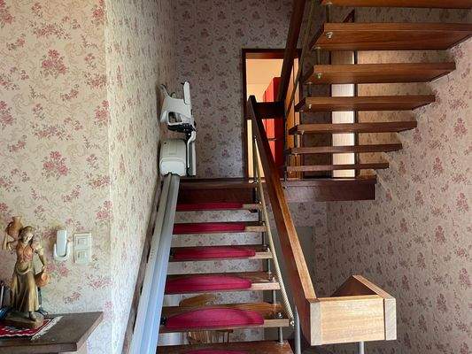 Treppe vom Erdgeschoss in das Obergeschoss