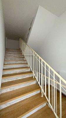 Denkmalgeschützte, alte Treppe