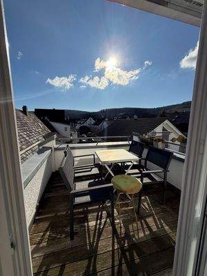Oberer Balkon mit Aussicht