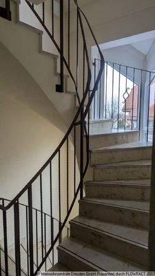 Treppenhaus - Einraumwohnung in Bannewitz