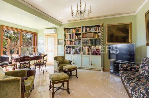 Screenshot 2025-03-27 093831.jpg