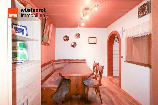 Esszimmer m. Durchreiche