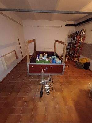 Keller Garage im Haus