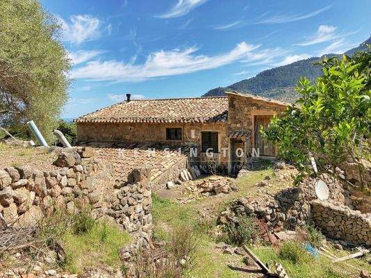 Finca in Deià