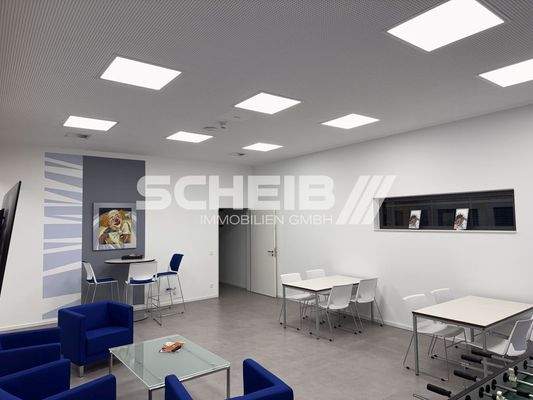 schönes Großraumbüro