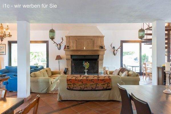 Landhaus mit Gästehaus, Pool und Pferdestall, Jimena de la Frontera, zu verkaufen